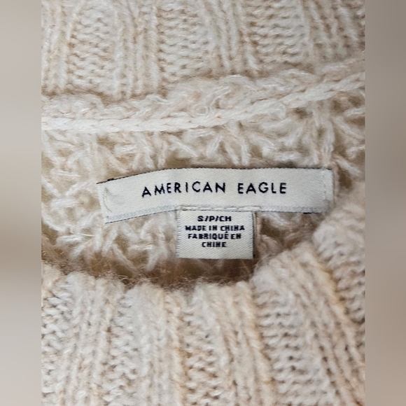 0016 American Eagle Striped White Pink Grey Pullover Wool Sweater Cozy Size S - Picture 4 of 5